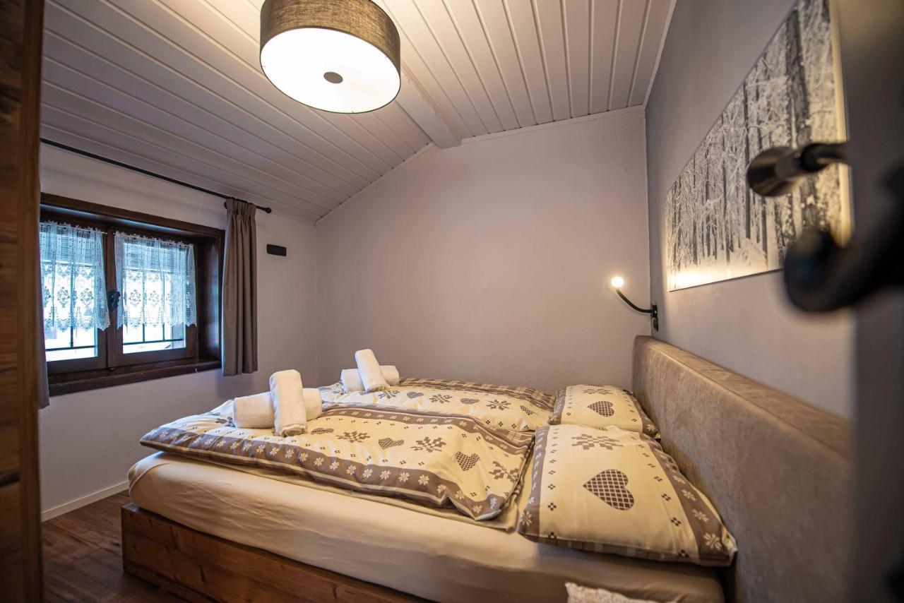 Chalet Colombo Myholidayลีวินโญ ภายนอก รูปภาพ