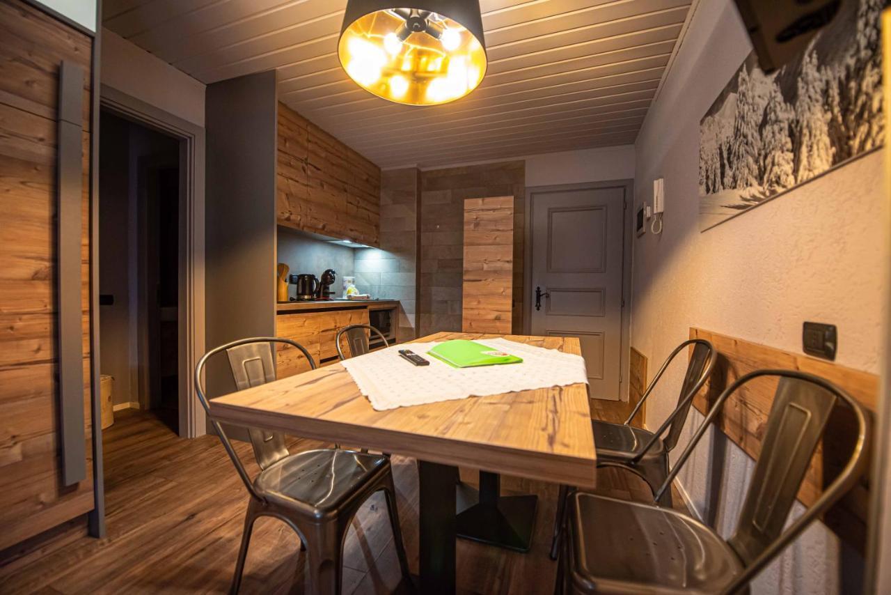 Chalet Colombo Myholidayลีวินโญ ภายนอก รูปภาพ
