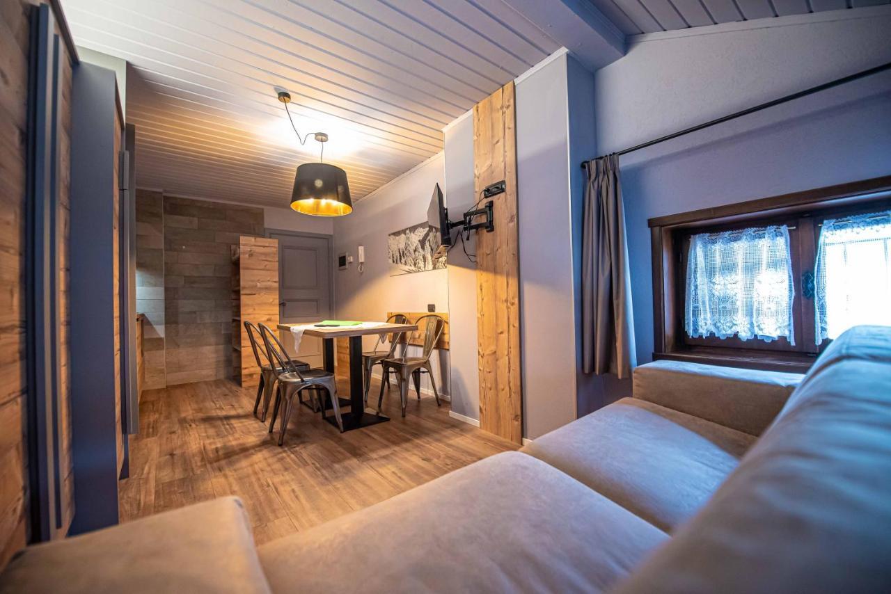 Chalet Colombo Myholidayลีวินโญ ภายนอก รูปภาพ