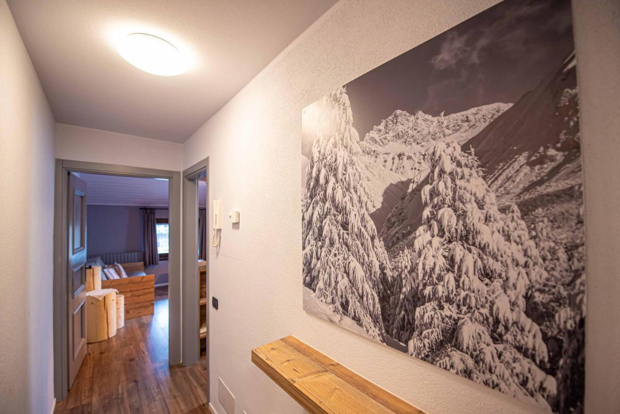 Chalet Colombo Myholidayลีวินโญ ภายนอก รูปภาพ